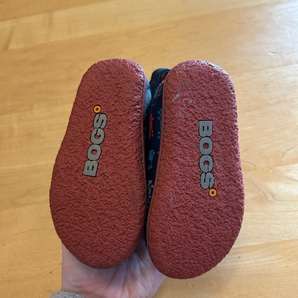 Insulated Baby Bogs - Picture 2 of 3